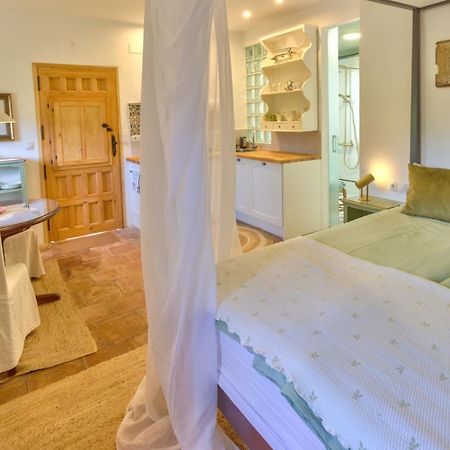 Cortijo El Pino Retreat Bed & Breakfast Albuñuelas Eksteriør bilde