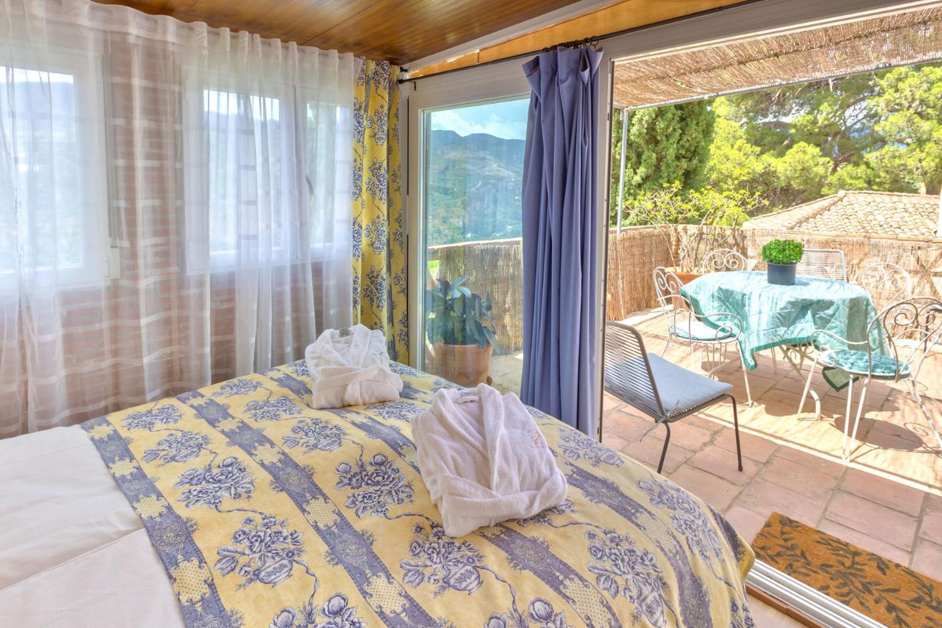 Cortijo El Pino Retreat Bed & Breakfast Albuñuelas Eksteriør bilde