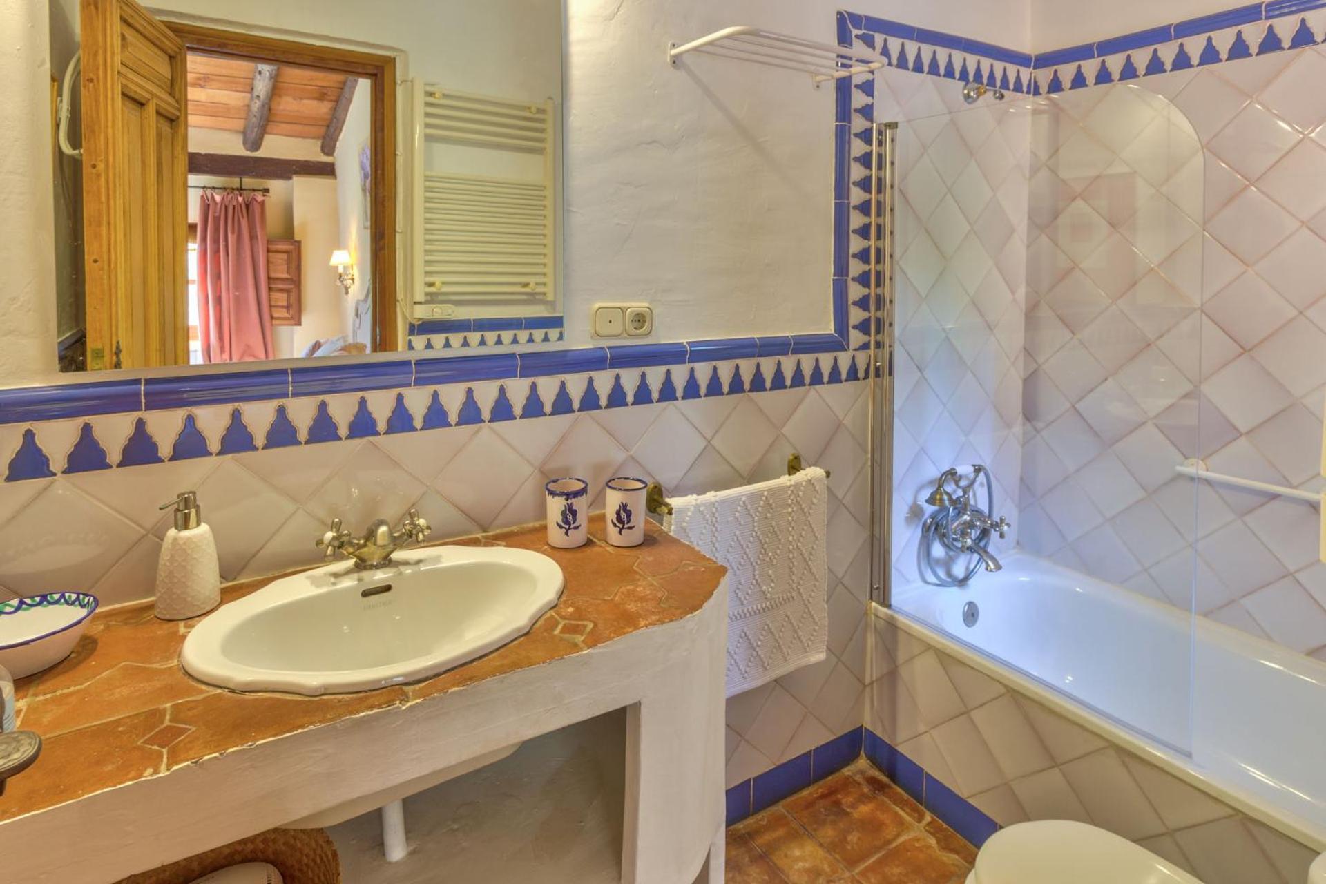 Cortijo El Pino Retreat Bed & Breakfast Albuñuelas Eksteriør bilde